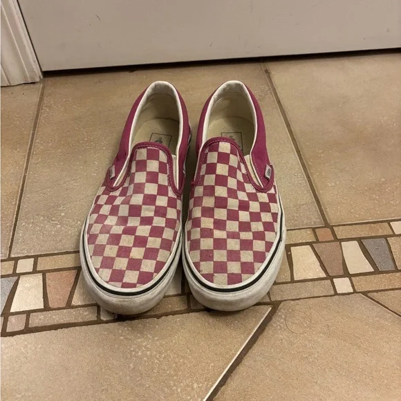 Vans Pink Checkered - Picture 2 of 3